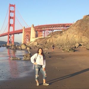 Meet your Posher, Jasmine